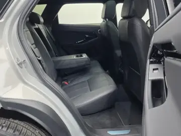 2025 Land Rover Range Rover Evoque с пробегом 4 204 км