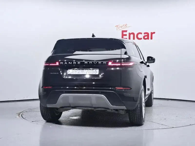 2024 Land Rover Range Rover Evoque с пробегом 10 095 км