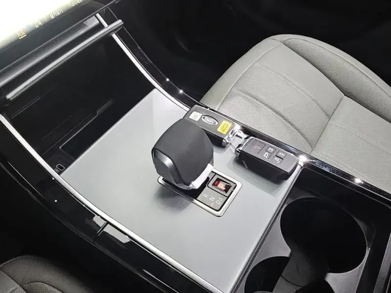 2024 Land Rover Range Rover Evoque с пробегом 10 095 км