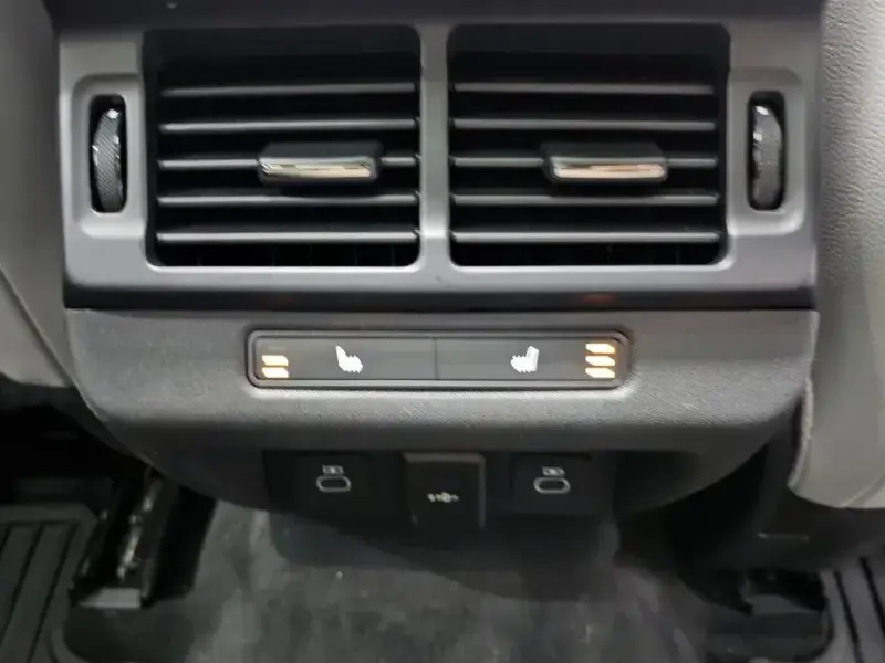 2024 Land Rover Range Rover Evoque с пробегом 10 095 км