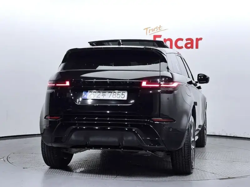 2024 Land Rover Range Rover Evoque с пробегом 10 124 км