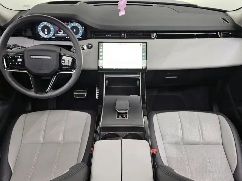 2024 Land Rover Range Rover Evoque с пробегом 10 124 км
