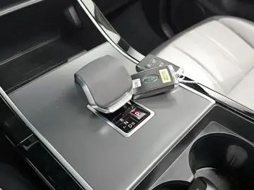 2024 Land Rover Range Rover Evoque с пробегом 10 124 км