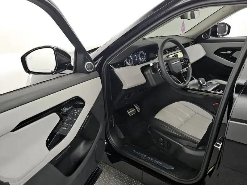 2024 Land Rover Range Rover Evoque с пробегом 10 124 км