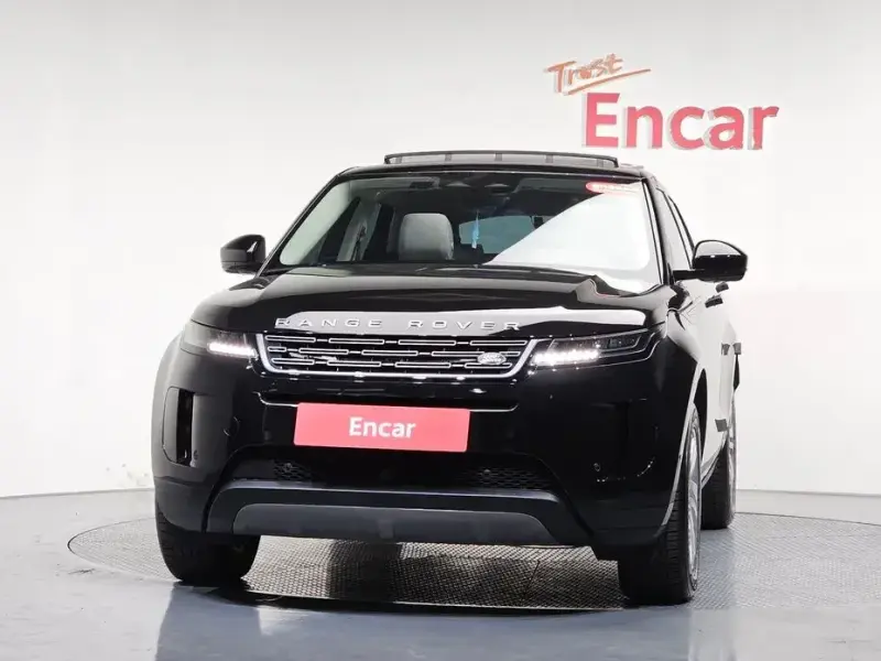 2025 Land Rover Range Rover Evoque с пробегом 6 431 км