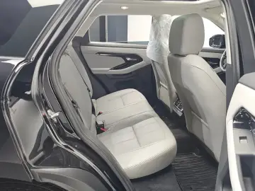 2025 Land Rover Range Rover Evoque с пробегом 6 431 км