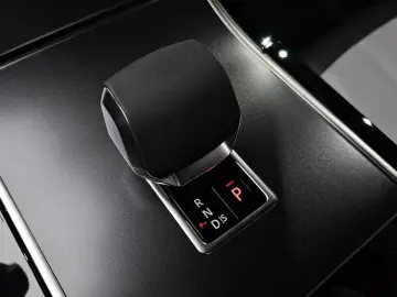 2025 Land Rover Range Rover Evoque с пробегом 472 км