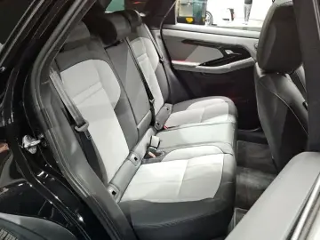 2025 Land Rover Range Rover Evoque с пробегом 472 км