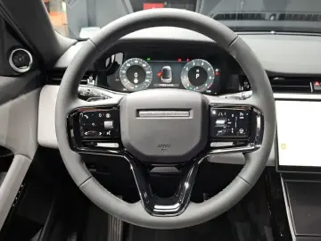 2025 Land Rover Range Rover Evoque с пробегом 472 км
