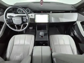 2025 Land Rover Range Rover Evoque с пробегом 8 555 км