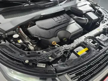 2025 Land Rover Range Rover Evoque с пробегом 7 639 км