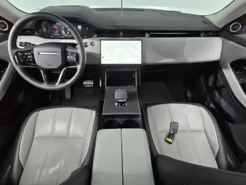 2025 Land Rover Range Rover Evoque с пробегом 7 639 км