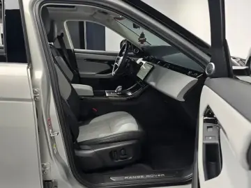 2025 Land Rover Range Rover Evoque с пробегом 7 639 км