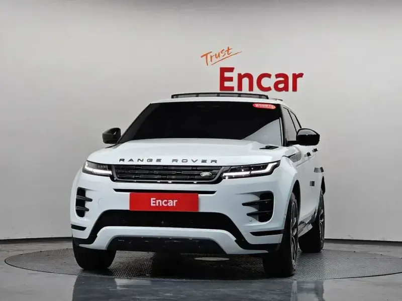 2025 Land Rover Range Rover Evoque с пробегом 7 524 км