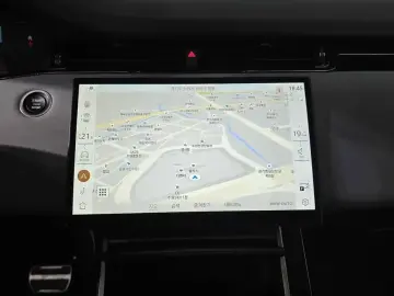 2025 Land Rover Range Rover Evoque с пробегом 7 639 км