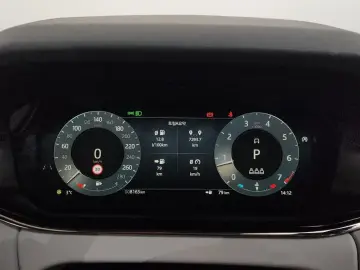 2025 Land Rover Range Rover Evoque с пробегом 8 163 км