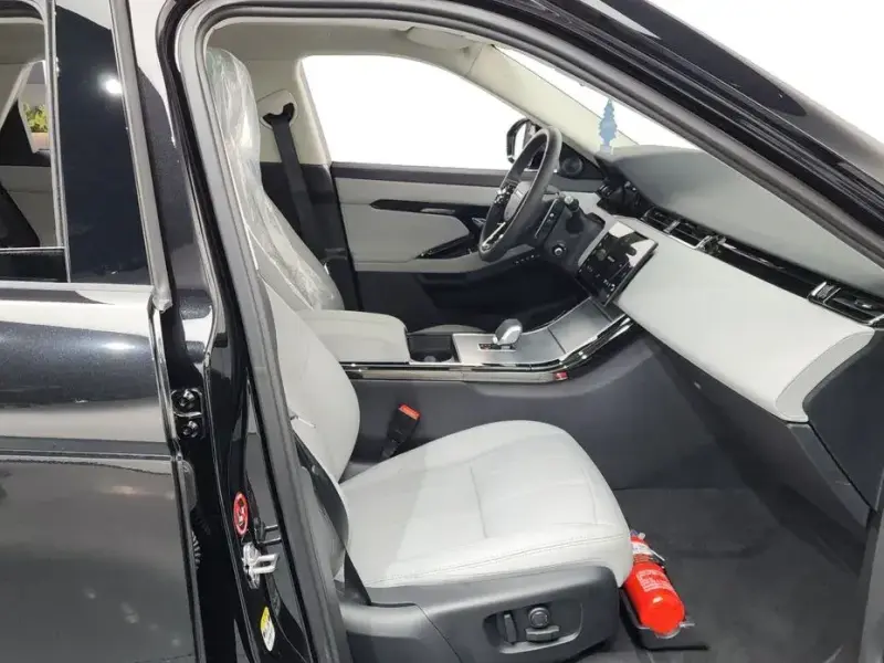 2025 Land Rover Range Rover Evoque с пробегом 8 163 км