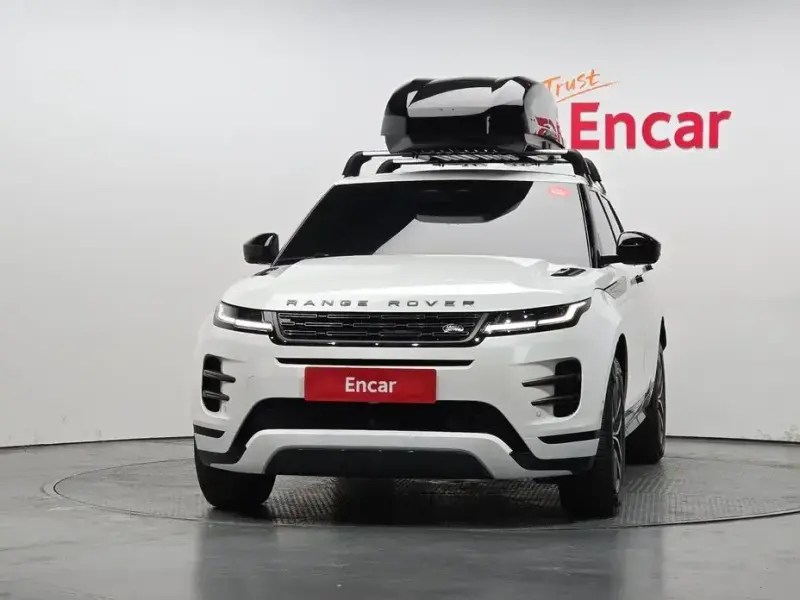 2024 Land Rover Range Rover Evoque с пробегом 14 028 км