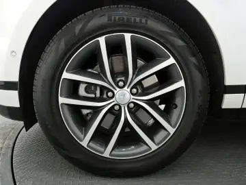 2024 Land Rover Range Rover Evoque с пробегом 14 028 км
