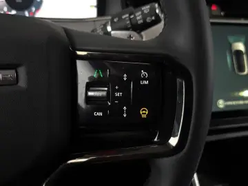 2024 Land Rover Range Rover Evoque с пробегом 14 028 км