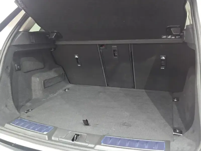 2024 Land Rover Range Rover Evoque с пробегом 14 028 км