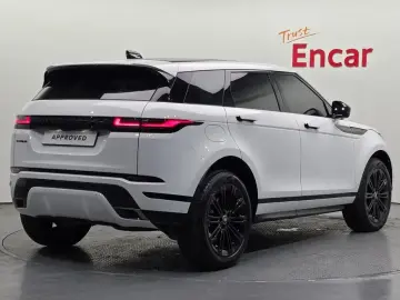 2025 Land Rover Range Rover Evoque с пробегом 10 348 км