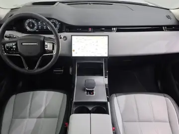 2025 Land Rover Range Rover Evoque с пробегом 10 348 км
