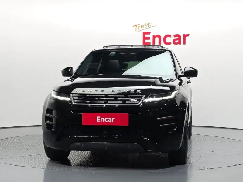 2025 Land Rover Range Rover Evoque с пробегом 799 км