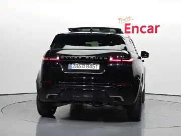2025 Land Rover Range Rover Evoque с пробегом 799 км
