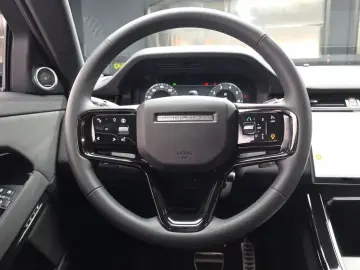 2025 Land Rover Range Rover Evoque с пробегом 799 км