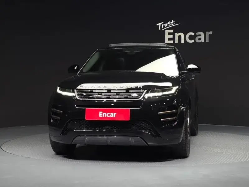 2025 Land Rover Range Rover Evoque с пробегом 1 389 км
