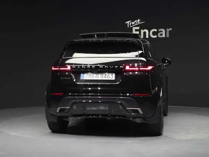 2025 Land Rover Range Rover Evoque с пробегом 1 389 км