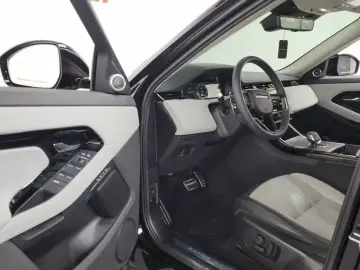 2025 Land Rover Range Rover Evoque с пробегом 18 501 км