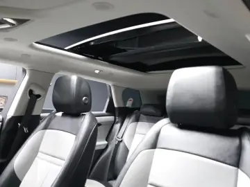 2025 Land Rover Range Rover Evoque с пробегом 1 389 км