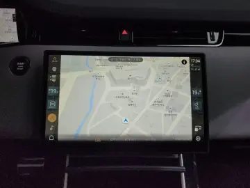 2025 Land Rover Range Rover Evoque с пробегом 18 501 км