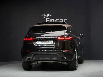 2024 Land Rover Range Rover Evoque с пробегом 10 327 км