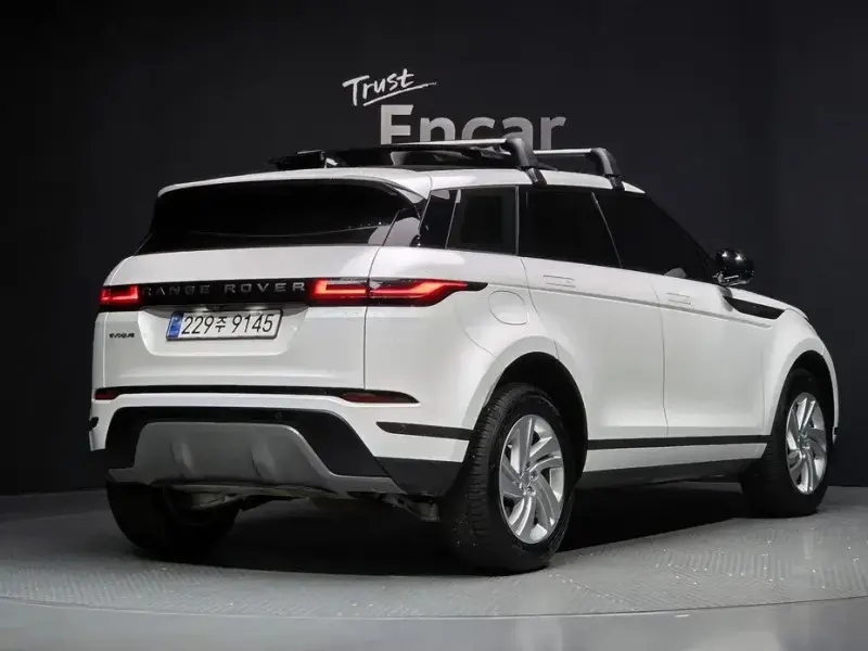 2024 Land Rover Range Rover Evoque с пробегом 14 878 км