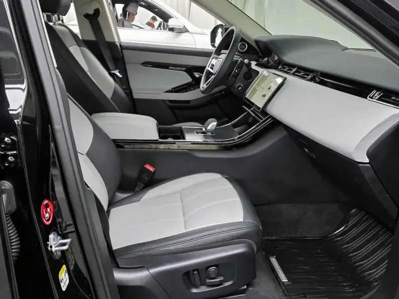 2024 Land Rover Range Rover Evoque с пробегом 10 327 км
