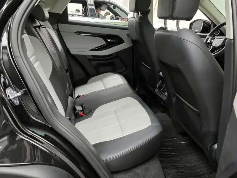 2024 Land Rover Range Rover Evoque с пробегом 10 327 км