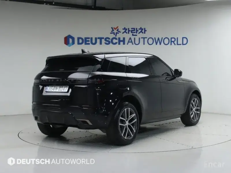 2025 Land Rover Range Rover Evoque с пробегом 18 500 км