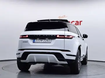 2025 Land Rover Range Rover Evoque с пробегом 1 765 км