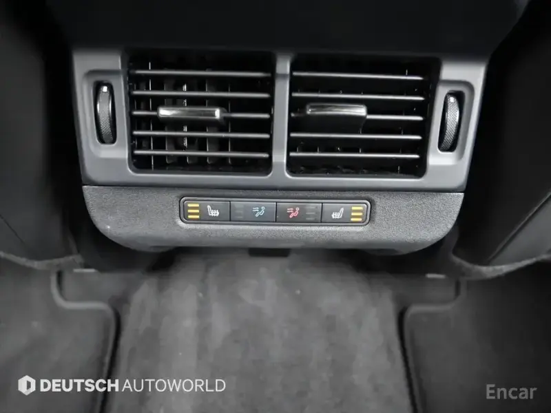2025 Land Rover Range Rover Evoque с пробегом 18 500 км