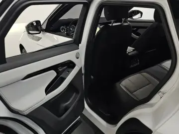 2025 Land Rover Range Rover Evoque с пробегом 1 765 км