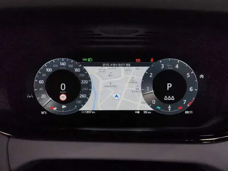 2025 Land Rover Range Rover Evoque с пробегом 1 897 км