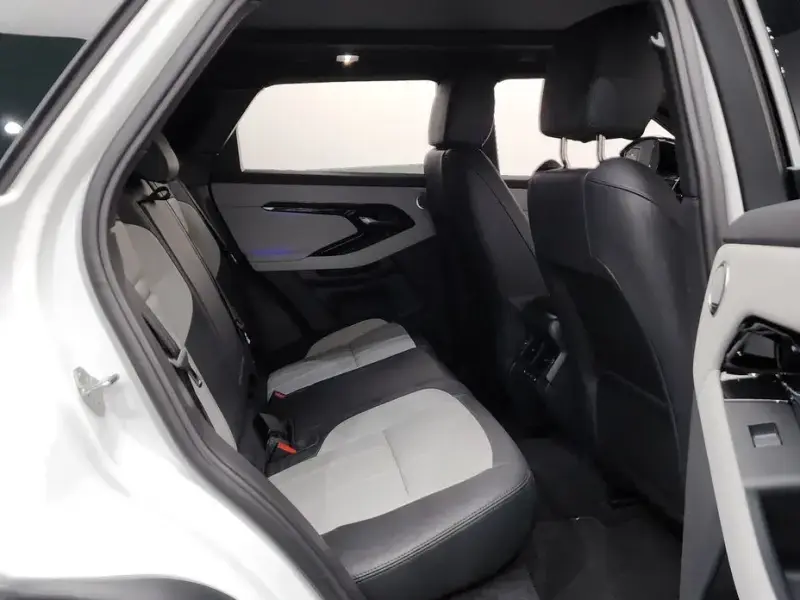 2025 Land Rover Range Rover Evoque с пробегом 1 897 км