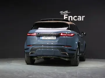 2024 Land Rover Range Rover Evoque с пробегом 21 903 км