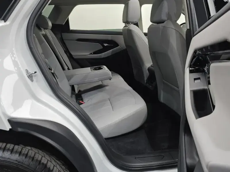 2025 Land Rover Range Rover Evoque с пробегом 1 030 км
