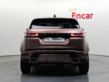 2025 Land Rover Range Rover Evoque с пробегом 8 361 км