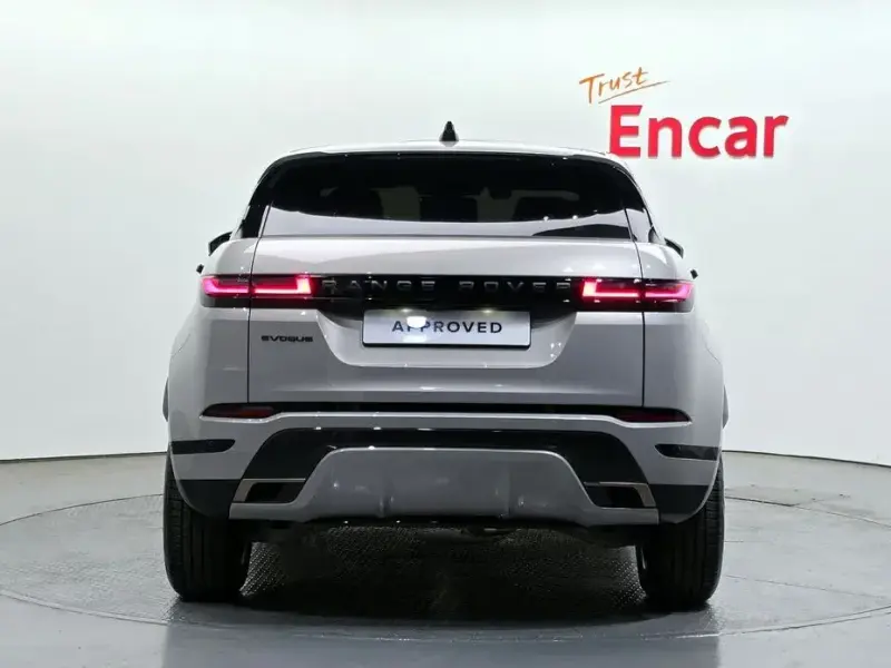 2025 Land Rover Range Rover Evoque с пробегом 3 458 км