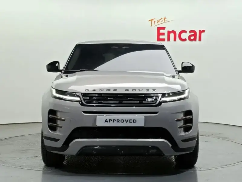 2025 Land Rover Range Rover Evoque с пробегом 3 458 км